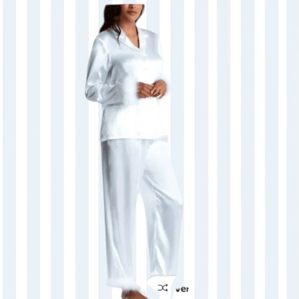 Luxury Linea Donatella Marabou Feather Trim Silver blue Pajama Set XL (NWOT)